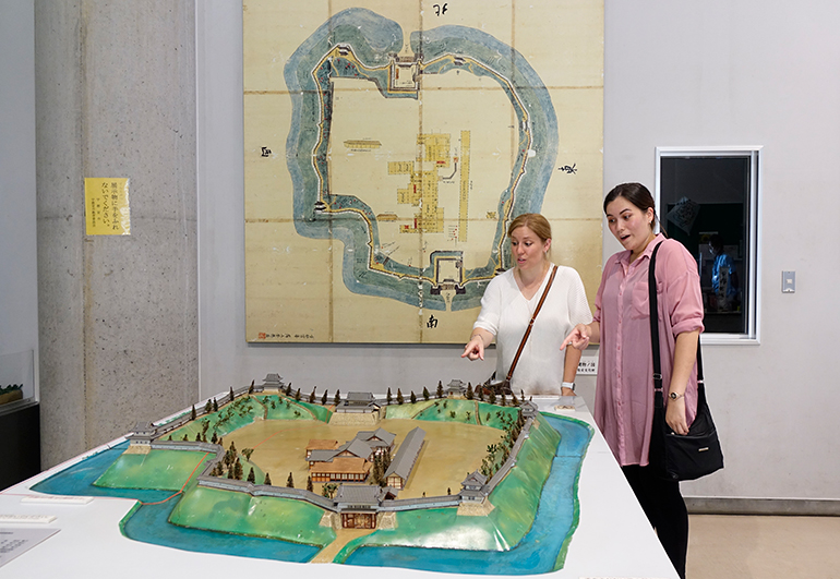 Utsunomiya Castle Ruins Park