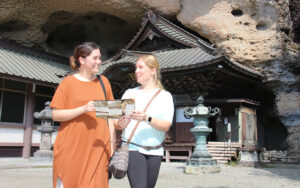 Sightseeing at Ooyaji Temple in Oya (Utsunomiya)